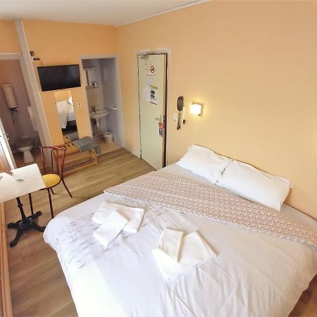 Le Terminus Fasthotel Soissons Centre Buitenkant foto